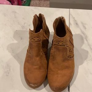Kids Vince Camuto Brown Wedges
